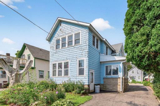 1009 3rd Street S, Stillwater, MN 55082