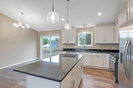 37570 Greenwich Court, North Branch, MN 55056