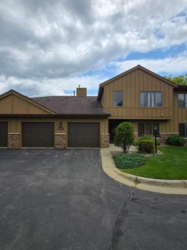 1924 Greenfield Lane SW, 201, Rochester, MN 55902
