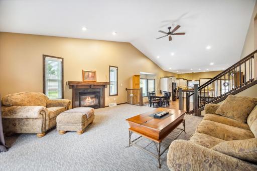 316 Lake Avenue N, Silver Lake, MN 55381