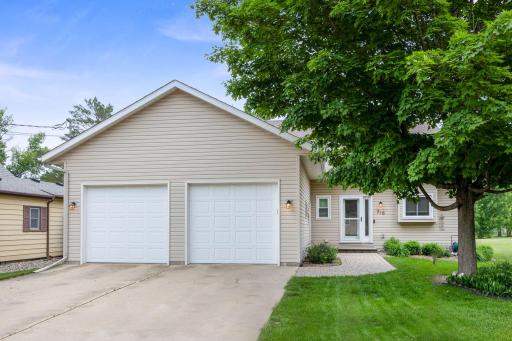 316 Lake Avenue N, Silver Lake, MN 55381