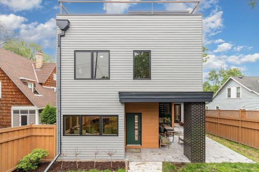 212 Oliver Avenue S, Minneapolis, MN 55405