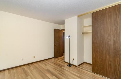 7880 Rimbley Road, Woodbury, MN 55125
