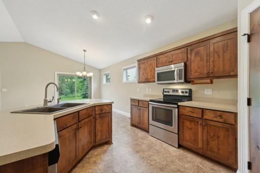 18081 Fillmore Drive NW, Elk River, MN 55330