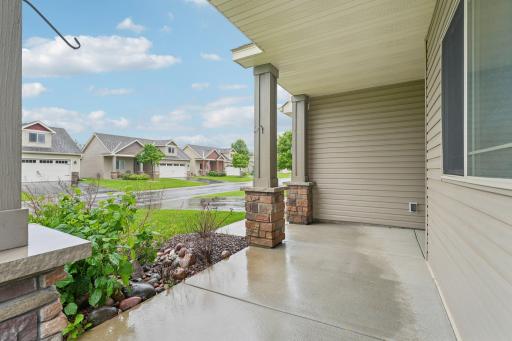 18081 Fillmore Drive NW, Elk River, MN 55330