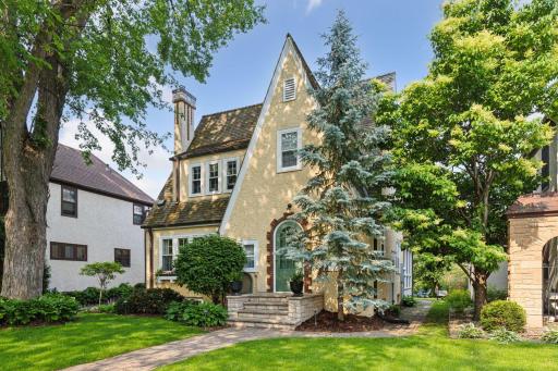 4906 Bruce Avenue, Minneapolis, MN 55424
