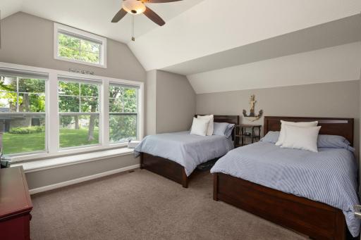 6232 Virginia Avenue S, Minneapolis, MN 55424