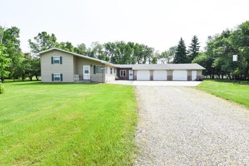 21840 320th Avenue NW, Warren, MN 56762