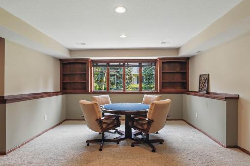 29-web-or-mls-121-Wexford-Heights-Dr-29.jpg