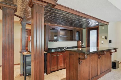 27-web-or-mls-121-Wexford-Heights-Dr-27.jpg