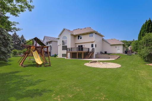 35-web-or-mls-121-Wexford-Heights-Dr-35.jpg