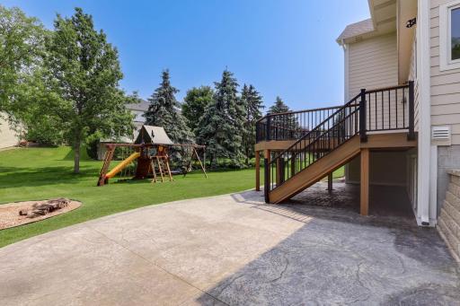 34-web-or-mls-121-Wexford-Heights-Dr-34.jpg