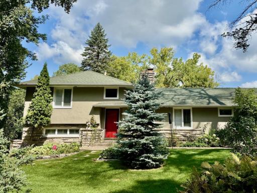 18 Loring Road, Hopkins, MN 55305
