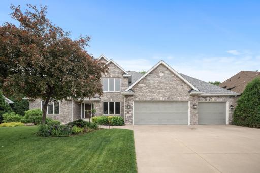 130 Wexford Heights Drive, Saint Paul, MN 55112