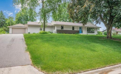 2434 Southcrest Avenue E, Saint Paul, MN 55119
