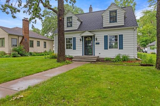 332 Riverside Drive NE, Saint Cloud, MN 56304