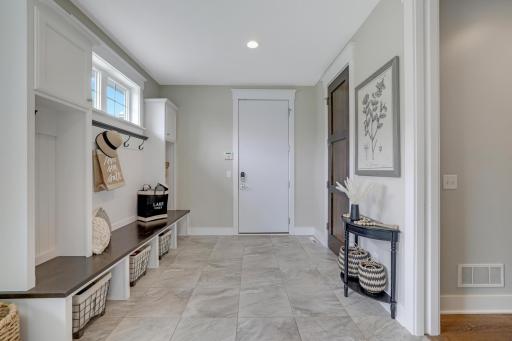2468 Woods Drive, Victoria, MN 55386