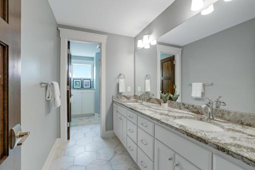 2468 Woods Drive, Victoria, MN 55386