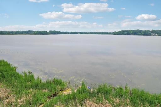 2468 Woods Drive, Victoria, MN 55386