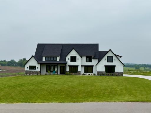 1629 Boelter Estates Drive NW, Rochester, MN 55901