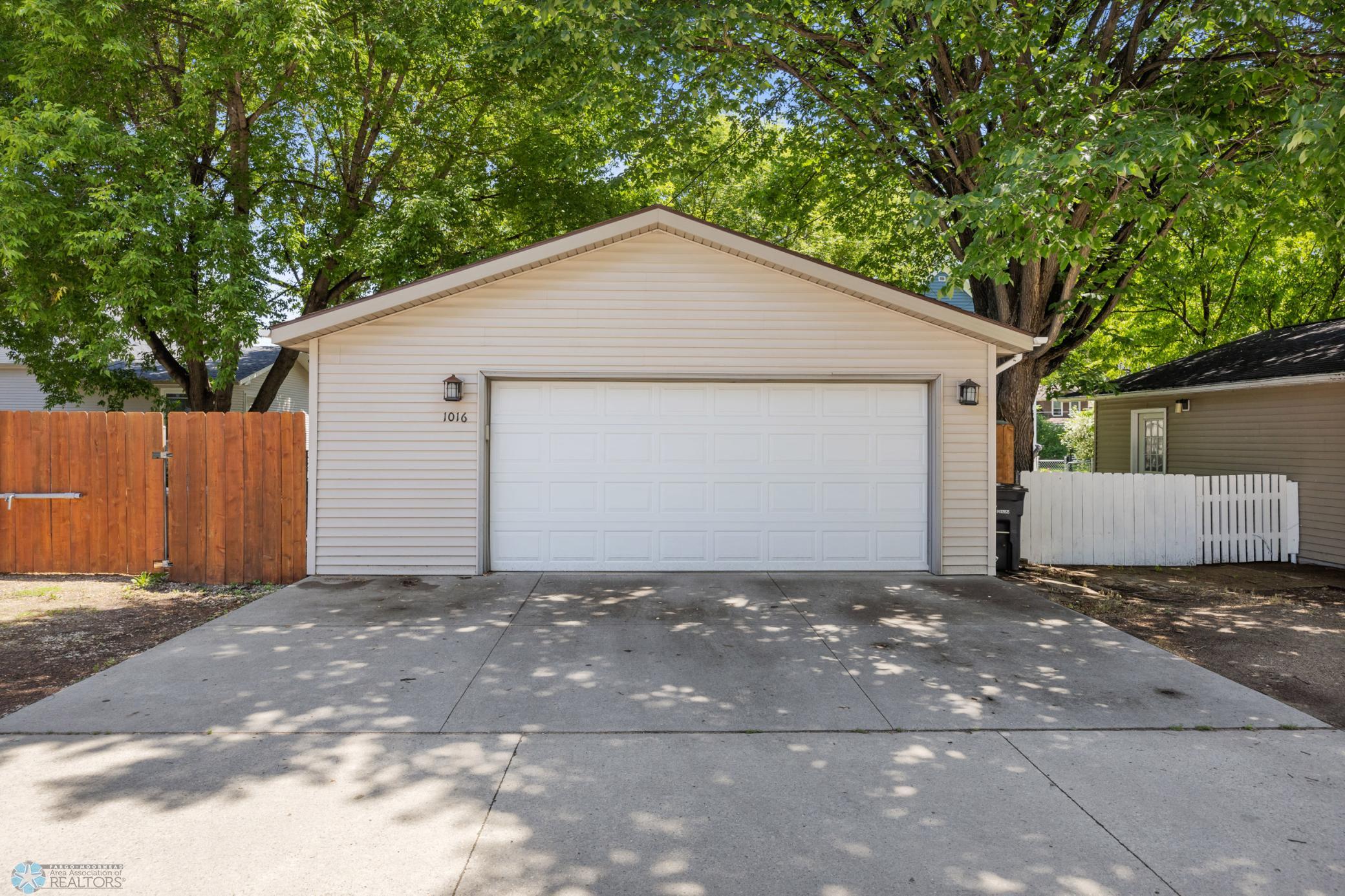 Oversized Garage