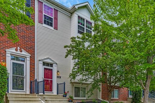 4107 Scott Avenue N, Minneapolis, MN 55422
