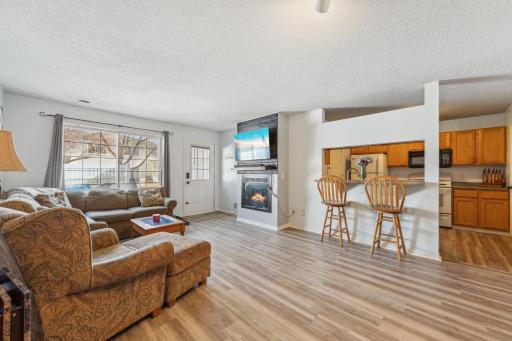 1980 Jan Echo Trail, 4, Eagan, MN 55122