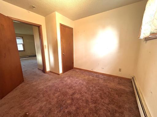 302 State Avenue S, Warroad, MN 56763