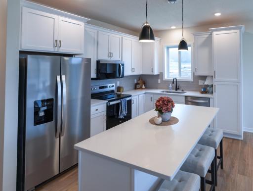 5523 Sundown Place NW, Rochester, MN 55901