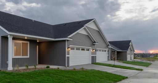 5523 Sundown Place NW, Rochester, MN 55901