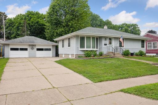 1864 Morgan Avenue - Spacecrafting - 0003.jpg