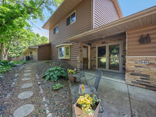 This home has been beautifully landscaped.