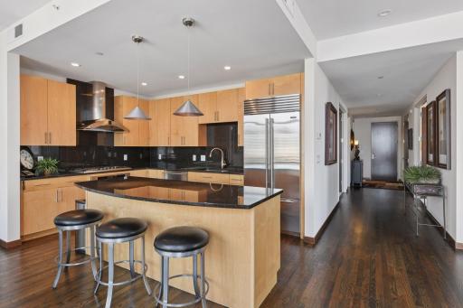 201 S 11th Street, 1400, Minneapolis, MN 55403