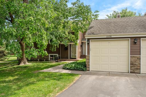 2298 Long Avenue, Saint Paul, MN 55114
