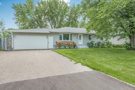 2517 80th Avenue N, Minneapolis, MN 55444