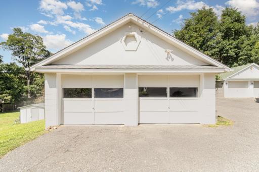 5954 Lynwood Boulevard, Mound, MN 55364