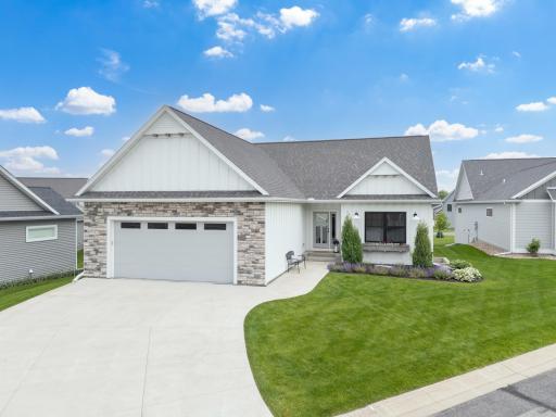 2335 Woodstone Lane SW, Rochester, MN 55902