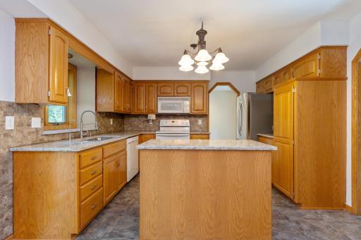 14500 Raleigh Avenue, Savage, MN 55378
