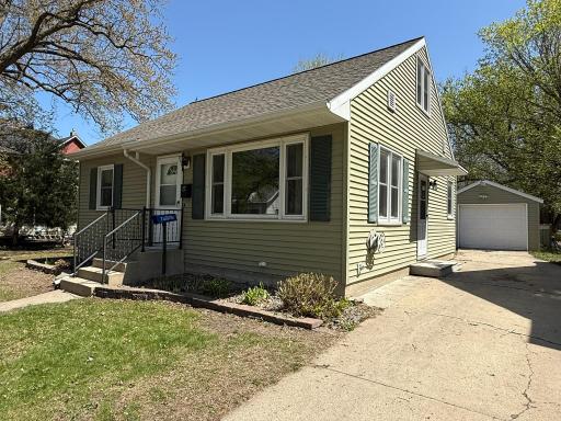 905 3rd Street SE, Willmar, MN 56201
