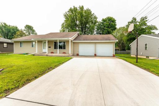 1318 E Fir Avenue, Fergus Falls, MN 56537