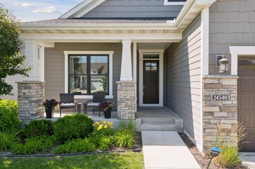 24540 Niblick Alcove, Excelsior, MN 55331