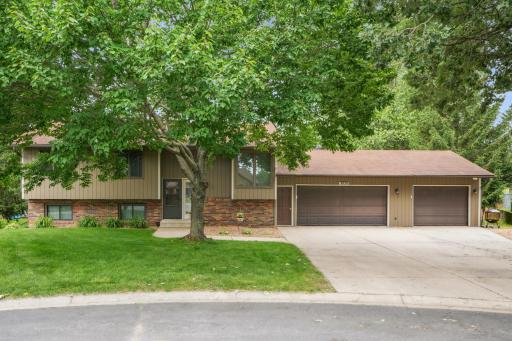 3830 80th Court E, Inver Grove Heights, MN 55076