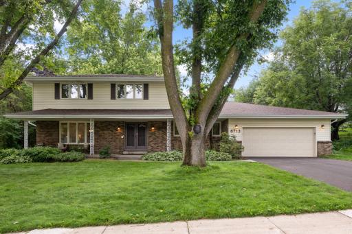 Classic 2 story in the Creek Valley neighborhood
