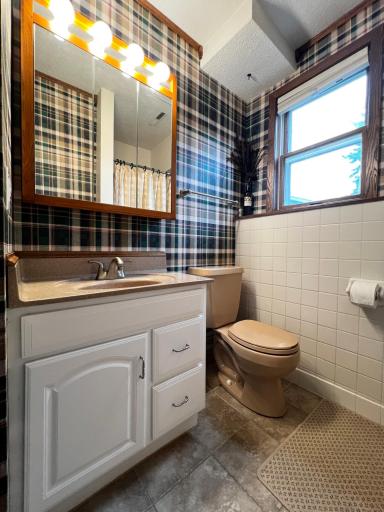 860 11th Avenue, Granite Falls, MN 56241