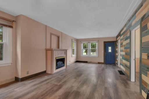 200 27th Avenue N, Saint Cloud, MN 56303
