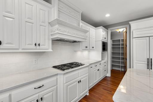 10701 Sonoma Ridge, Eden Prairie, MN 55347