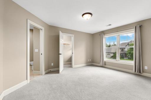10701 Sonoma Ridge, Eden Prairie, MN 55347