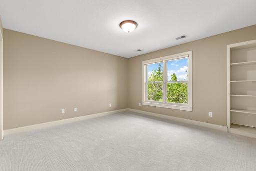 10701 Sonoma Ridge, Eden Prairie, MN 55347