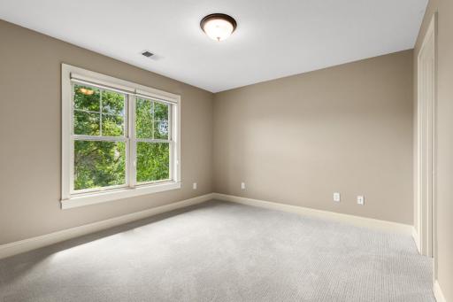 10701 Sonoma Ridge, Eden Prairie, MN 55347