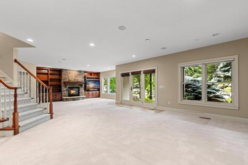 10701 Sonoma Ridge, Eden Prairie, MN 55347